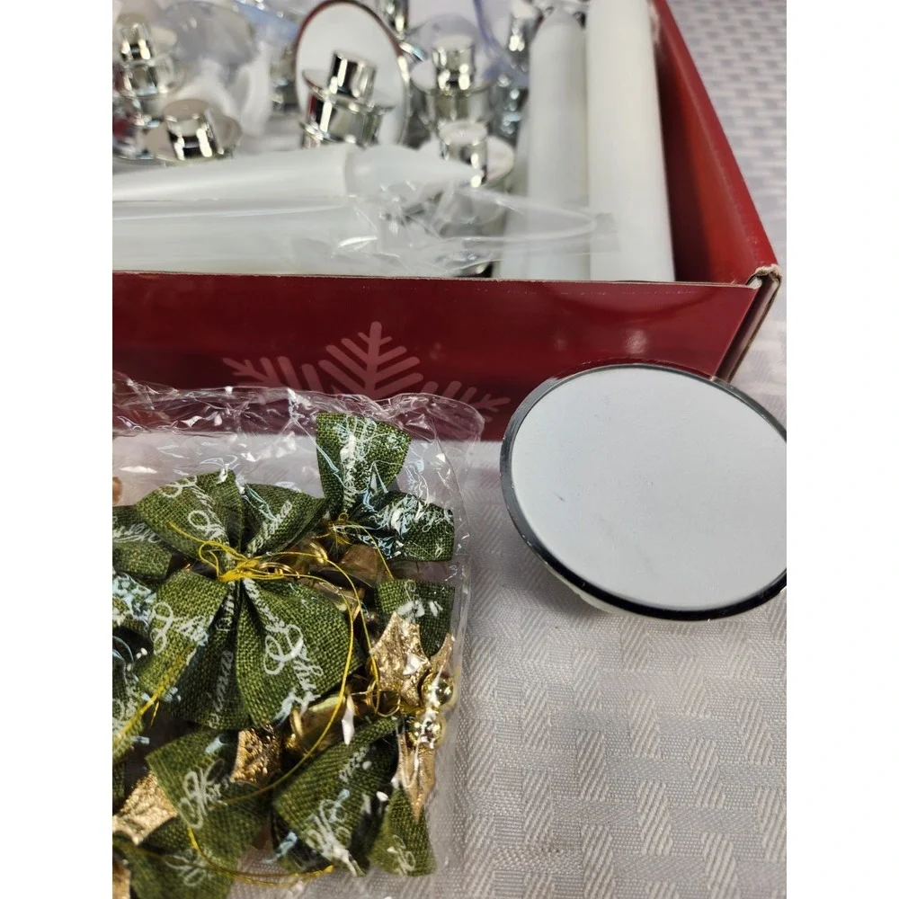 NEW! 12 Christmas Window Candles Lights With Timer Battery Operated Window Clips